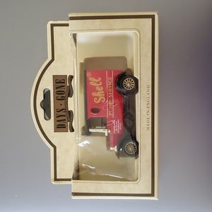 Lledo Days Gone 1920 Model T Ford Van